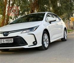 تۆیۆتا کۆرۆلا